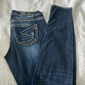 Silver relaxed skinny jeans some destressing size W26/L31